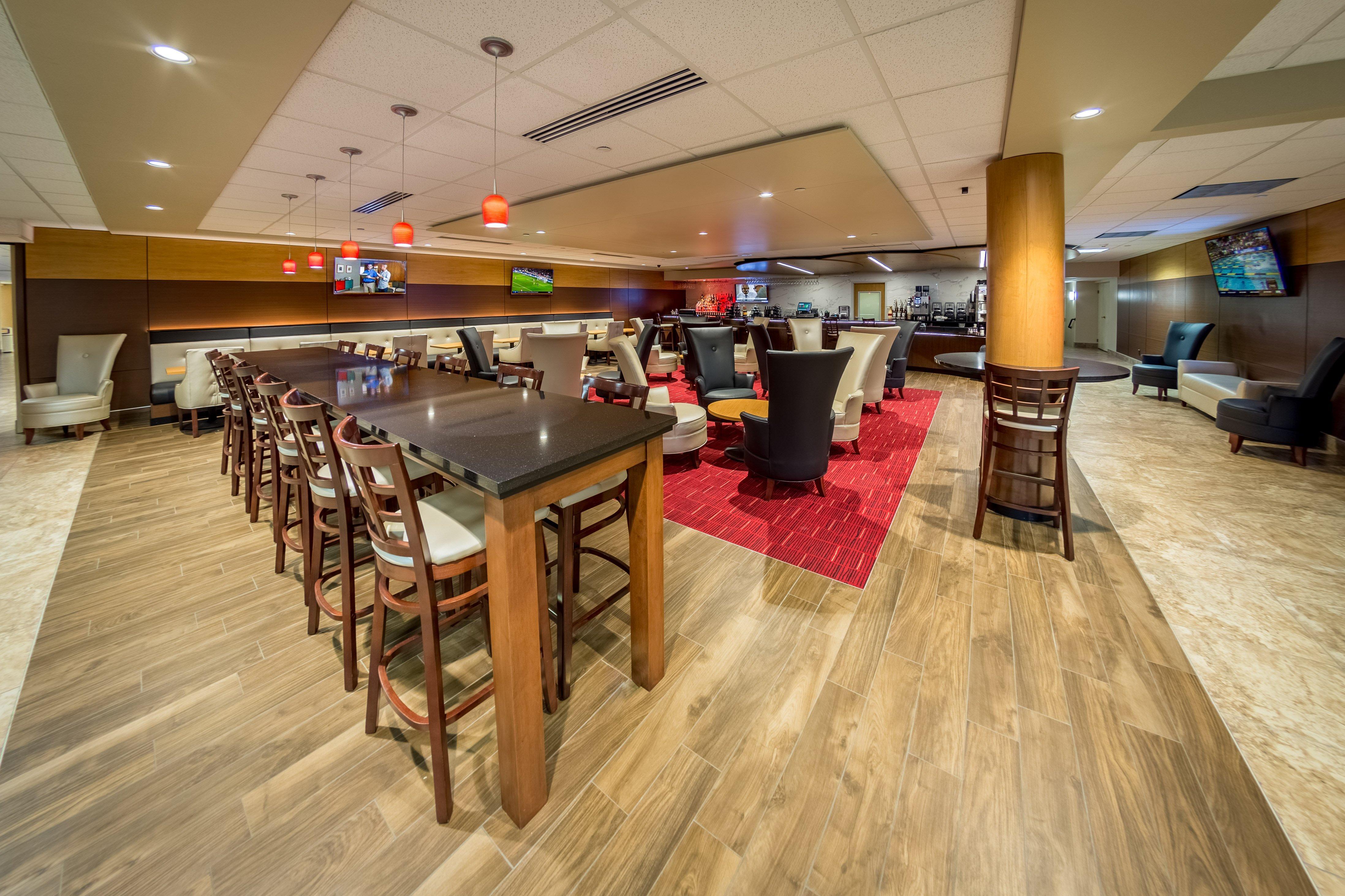 Holiday Inn Des Moines-Airport Conf Center By Ihg Экстерьер фото