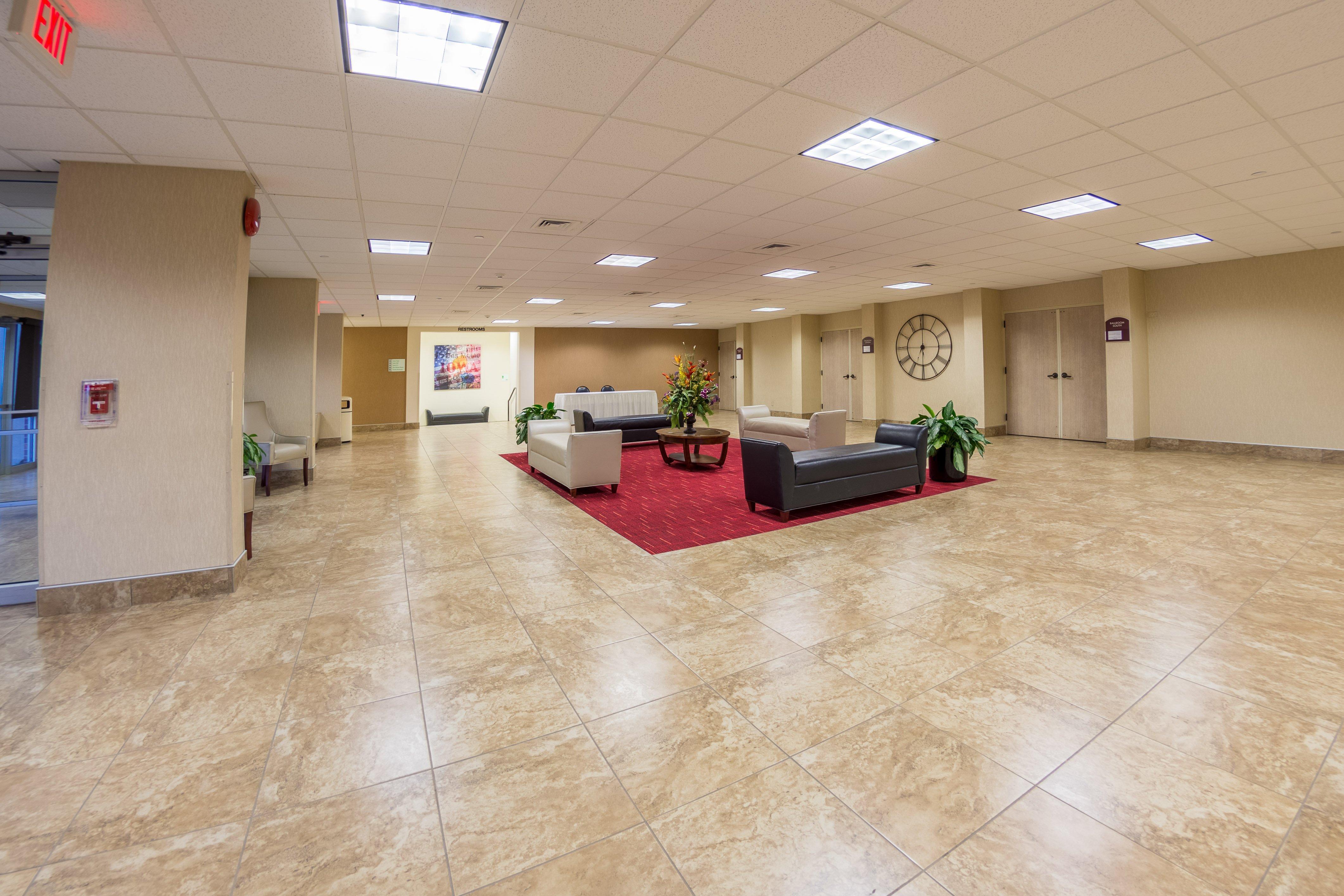 Holiday Inn Des Moines-Airport Conf Center By Ihg Экстерьер фото