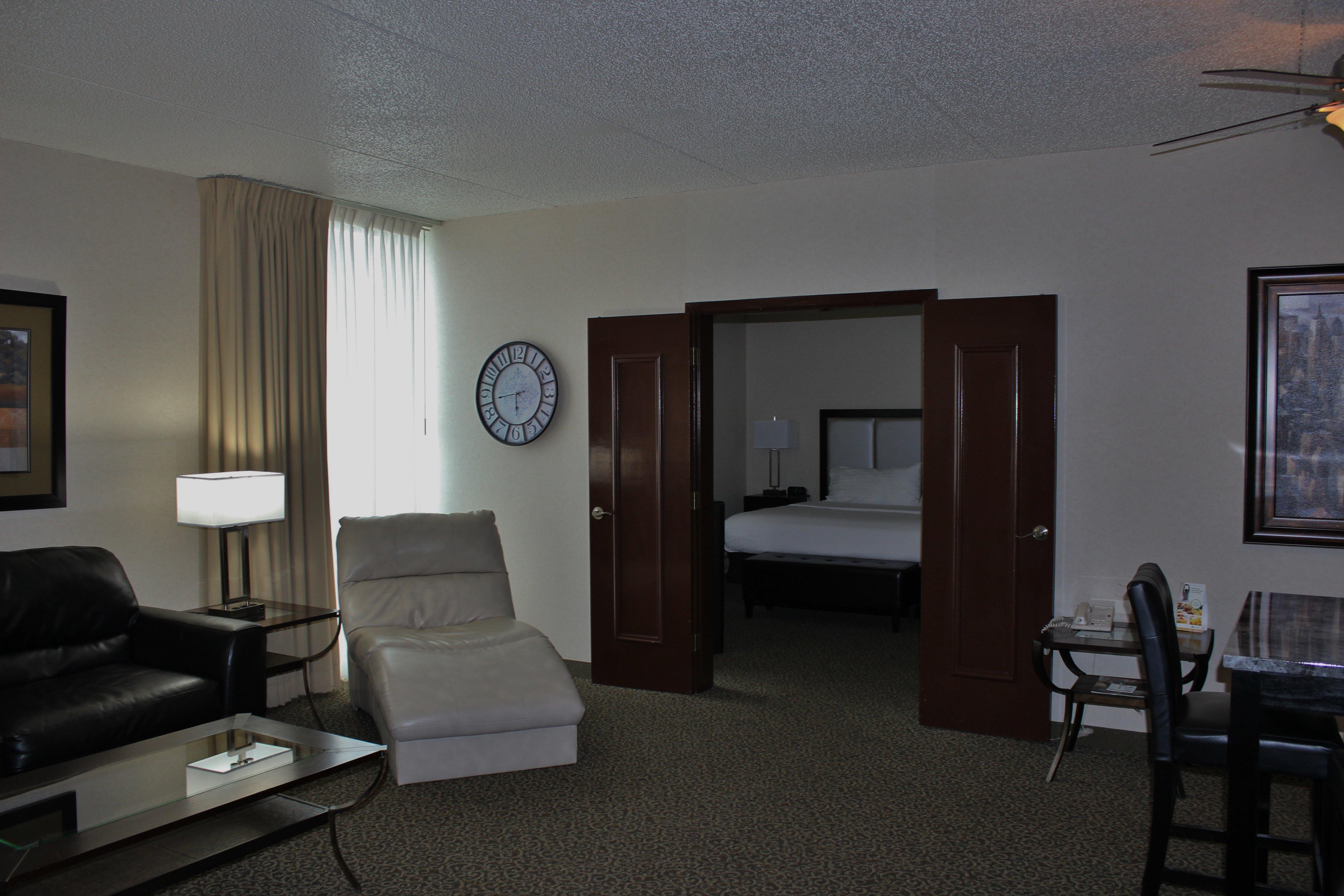 Holiday Inn Des Moines-Airport Conf Center By Ihg Экстерьер фото
