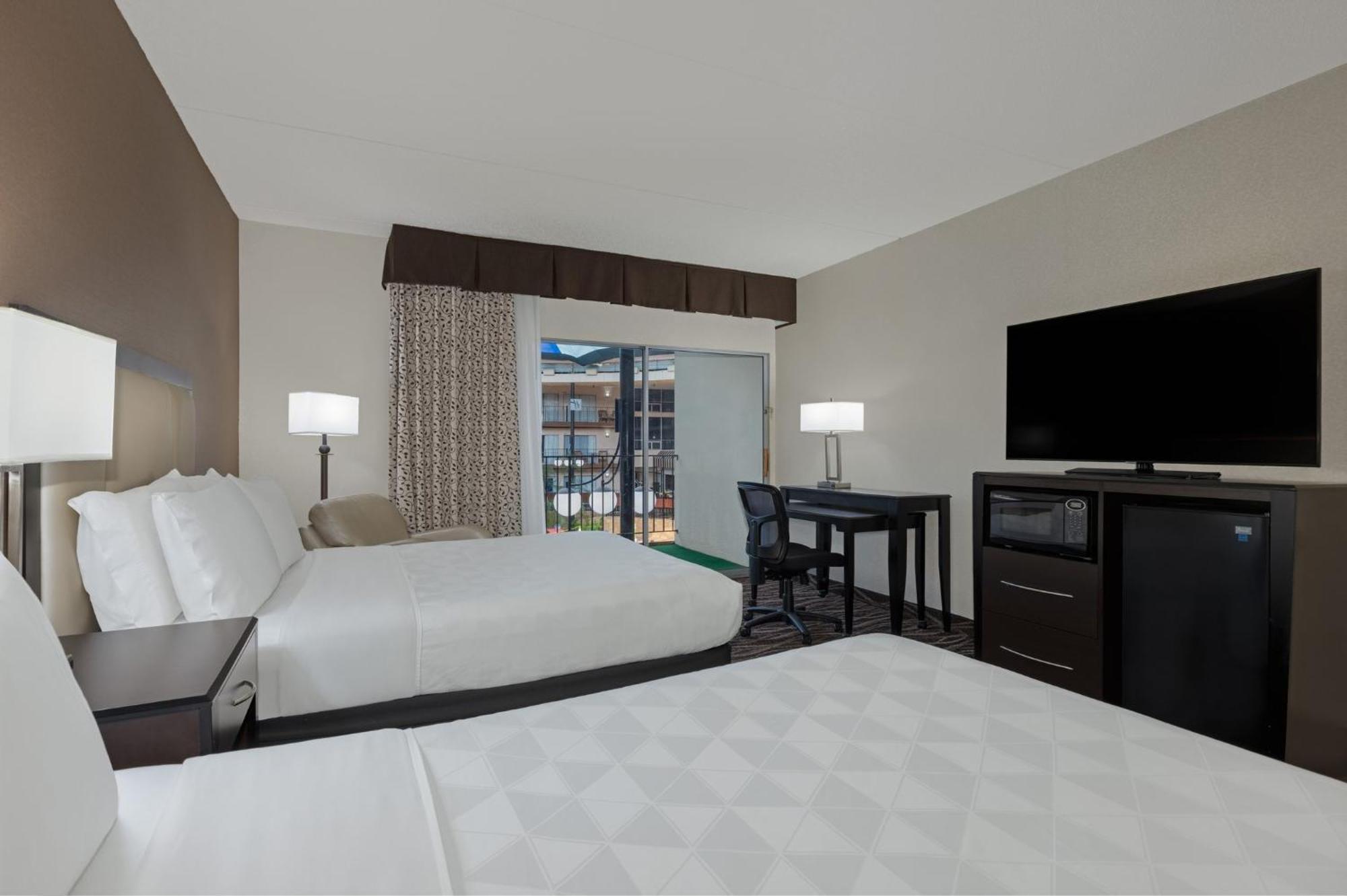 Holiday Inn Des Moines-Airport Conf Center By Ihg Экстерьер фото